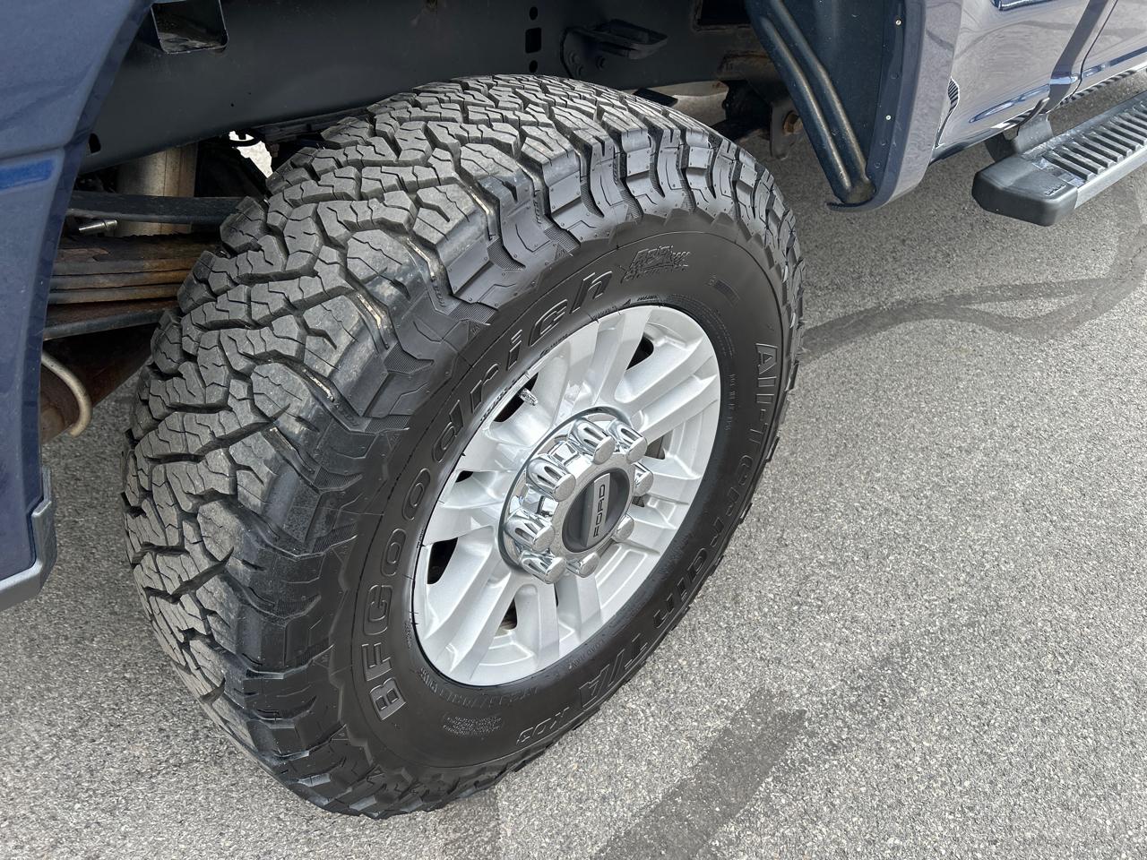 Ford Super Duty F-350 SRW Crew Cab 172" XLT 4WD 2019