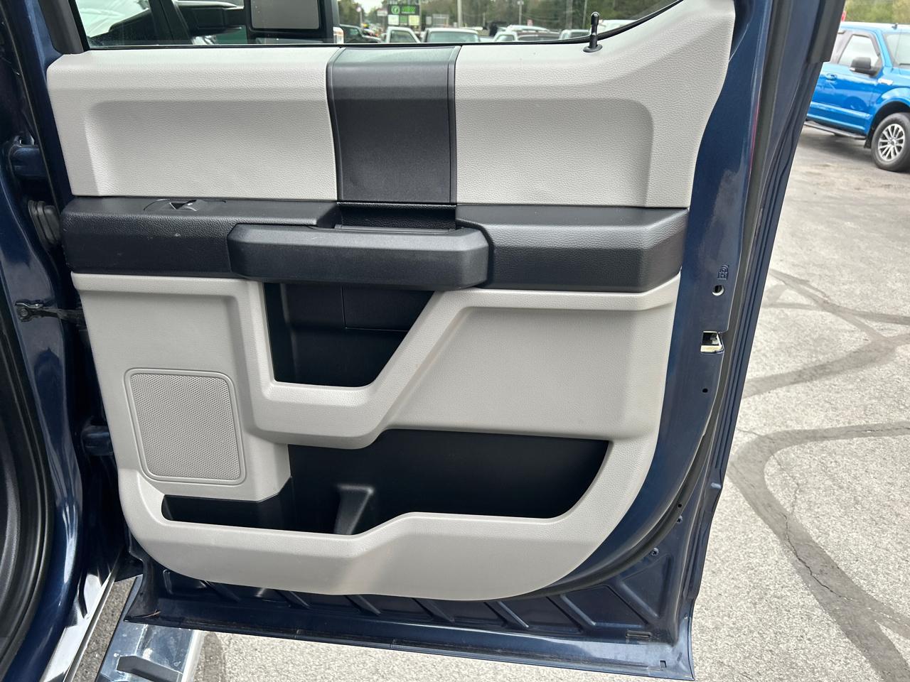 Ford Super Duty F-350 SRW Crew Cab 172" XLT 4WD 2019