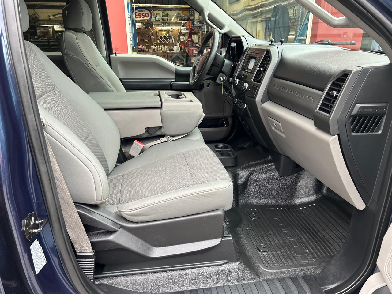 Ford Super Duty F-350 SRW Crew Cab 172" XLT 4WD 2019