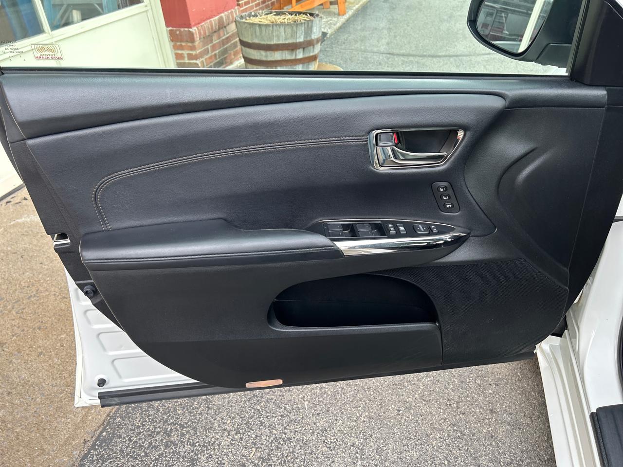 Toyota Avalon XLE Premium (Natl) 2017