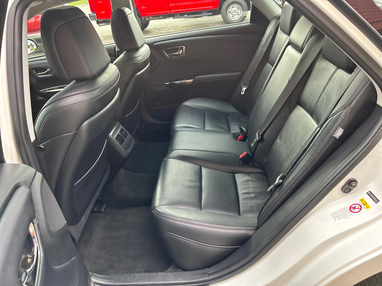 Toyota Avalon XLE Premium (Natl) 2017
