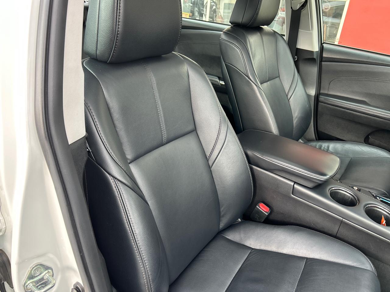 Toyota Avalon XLE Premium (Natl) 2017