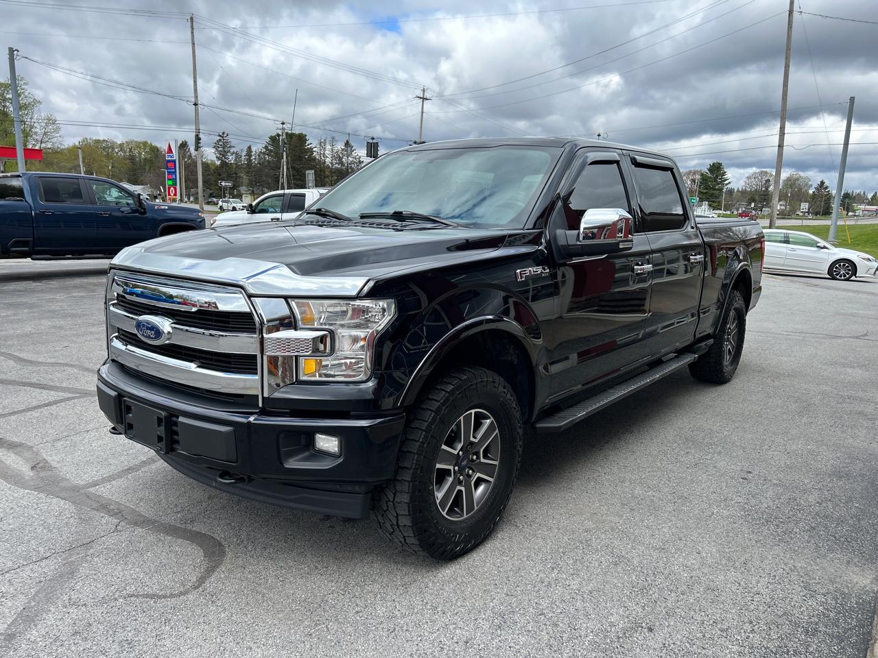 Ford F-150 4WD SuperCrew 150" XLT 2017