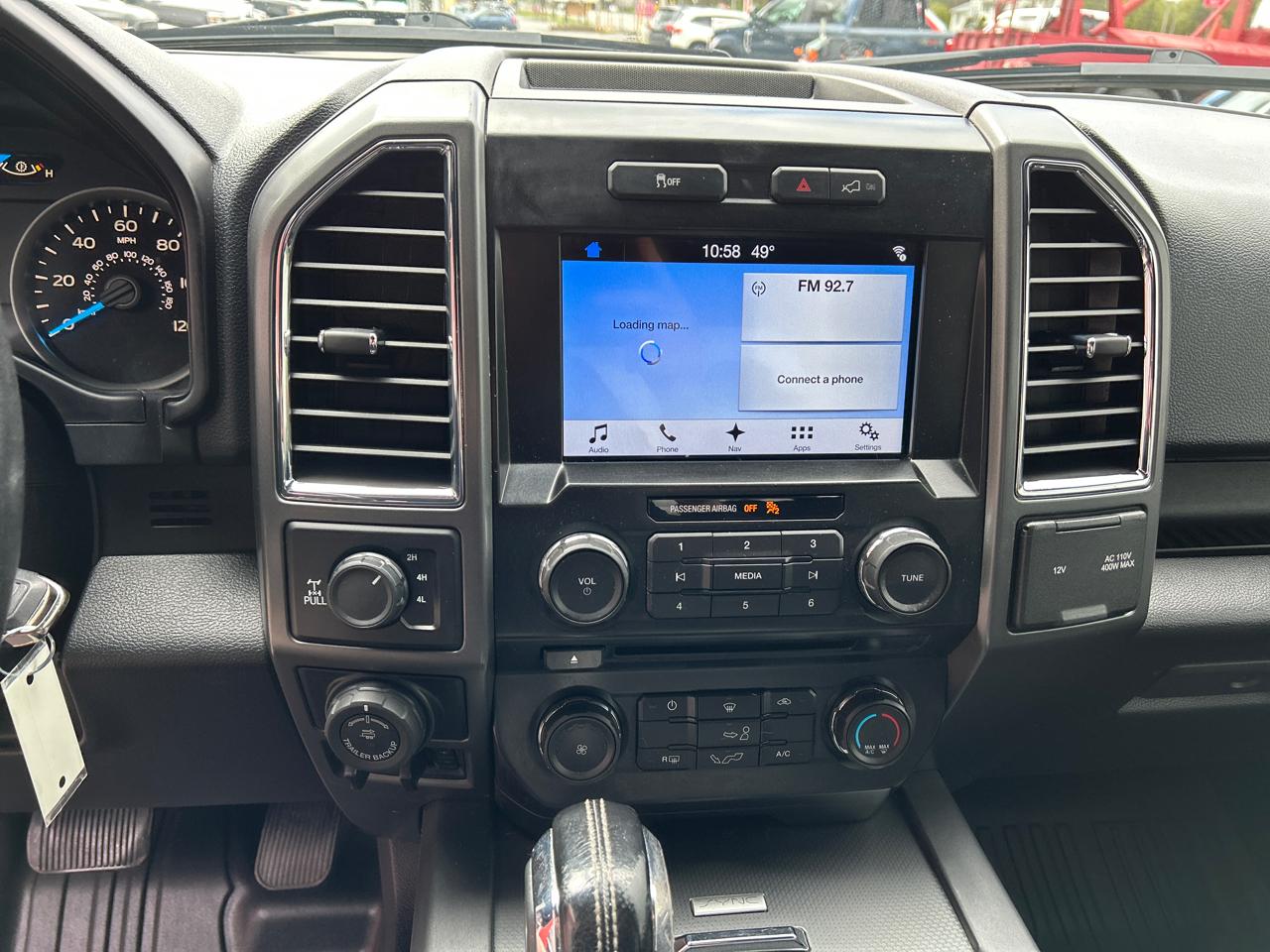 Ford F-150 4WD SuperCrew 150" XLT 2017