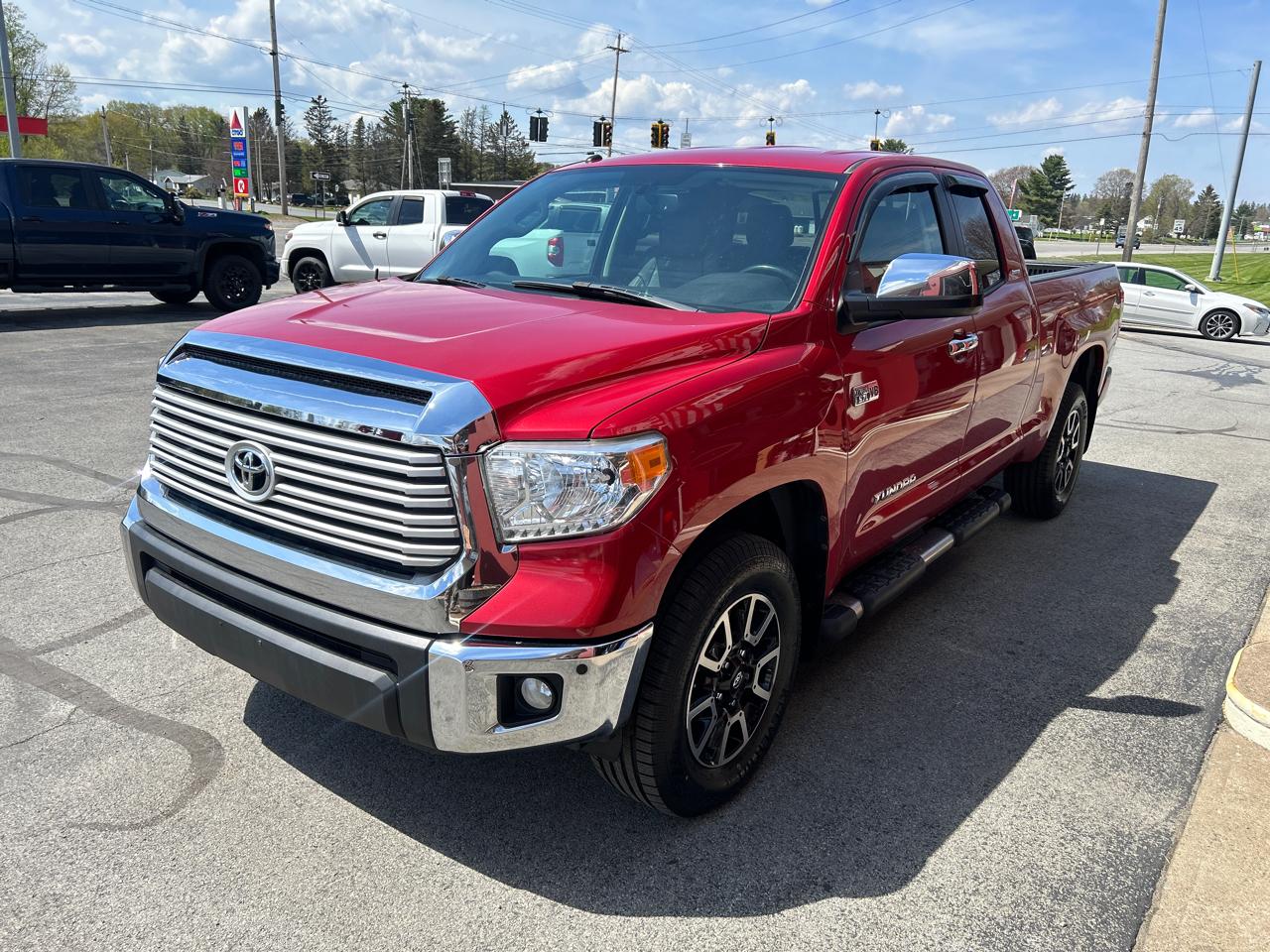 Toyota Tundra 4WD Truck Dbl 5.7L V8 6-Spd AT LTD (Natl) 2016