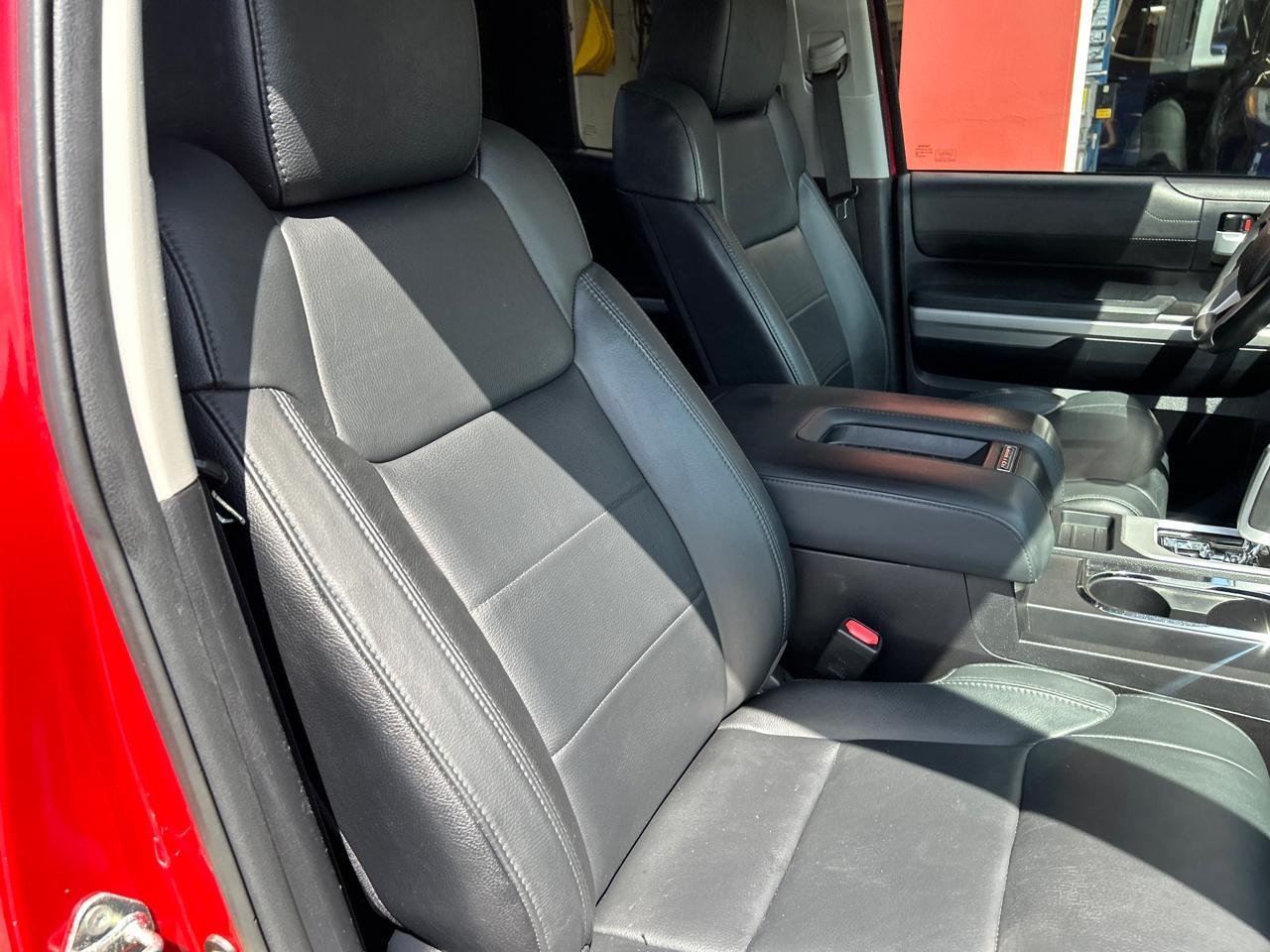 Toyota Tundra 4WD Truck Dbl 5.7L V8 6-Spd AT LTD (Natl) 2016