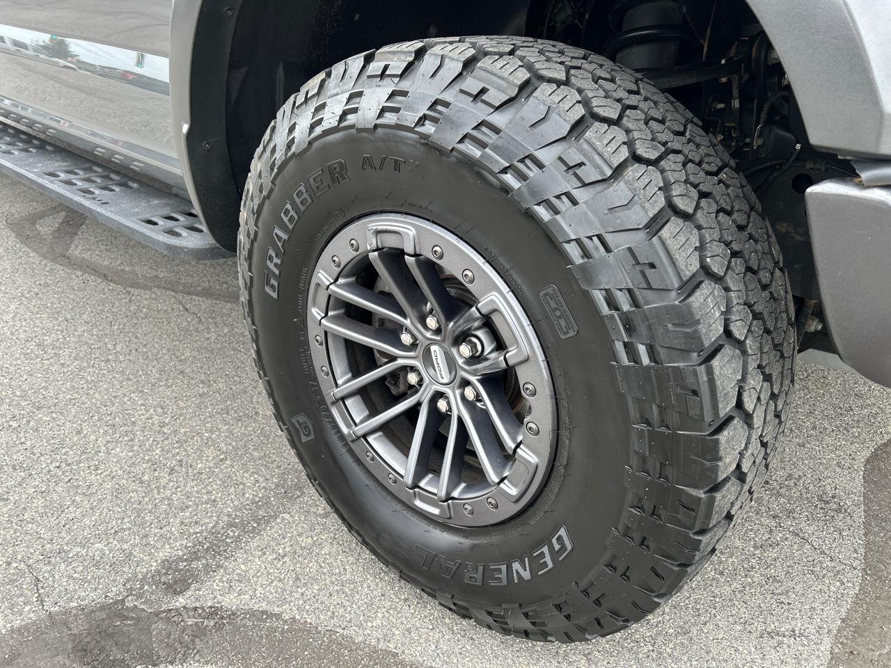 Ford F-150 4WD SuperCrew 145" SVT Raptor 2020