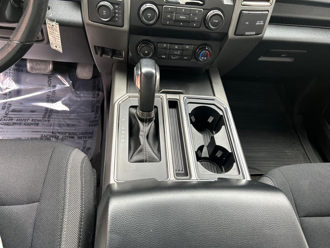 Ford F-150 4WD SuperCrew 145" SVT Raptor 2020