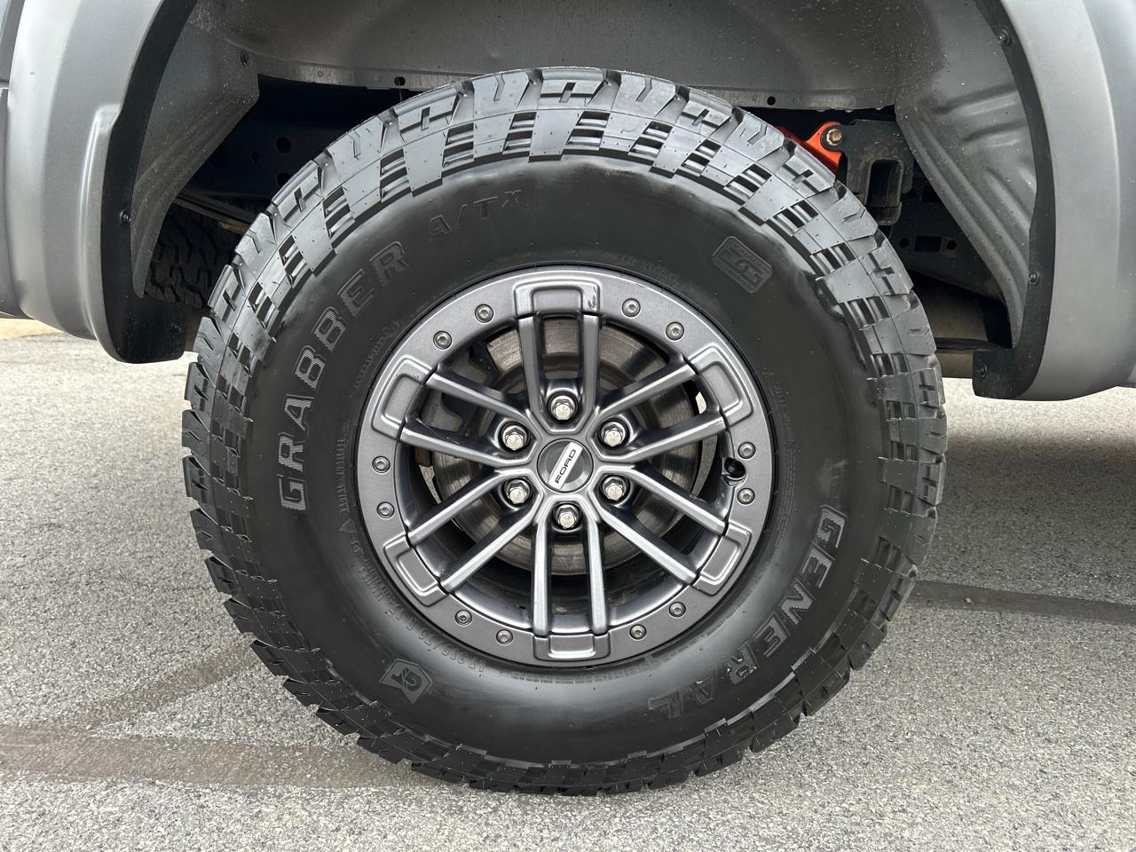 Ford F-150 4WD SuperCrew 145" SVT Raptor 2020