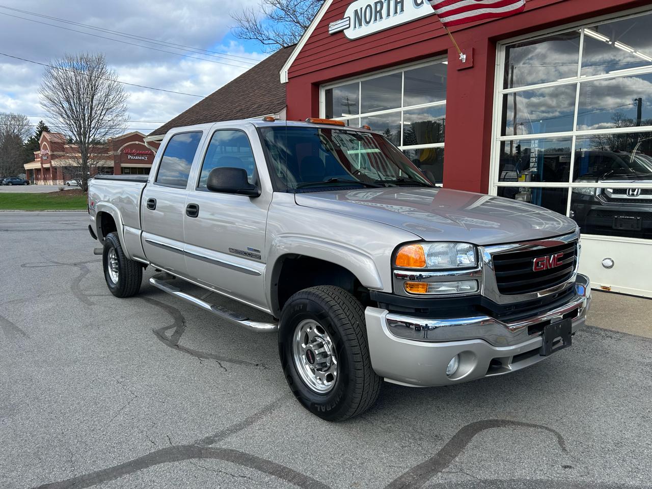GMC Sierra 2500HD Classic 4WD Crew Cab 153" SLE1 2007