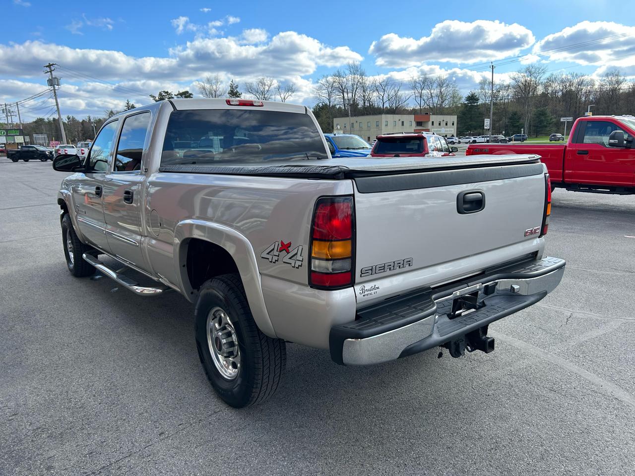 GMC Sierra 2500HD Classic 4WD Crew Cab 153" SLE1 2007