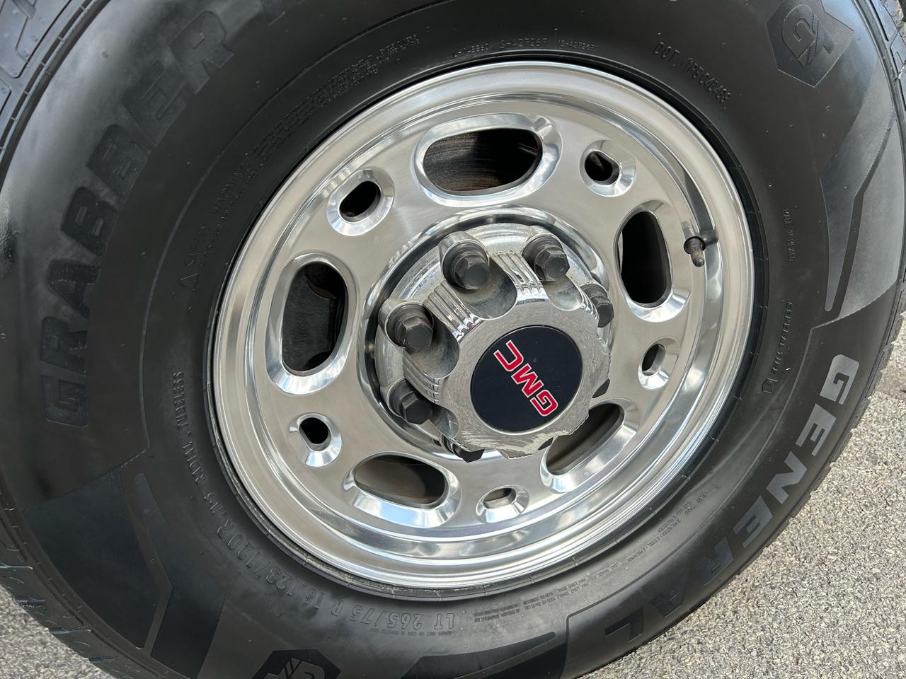 GMC Sierra 2500HD Classic 4WD Crew Cab 153" SLE1 2007