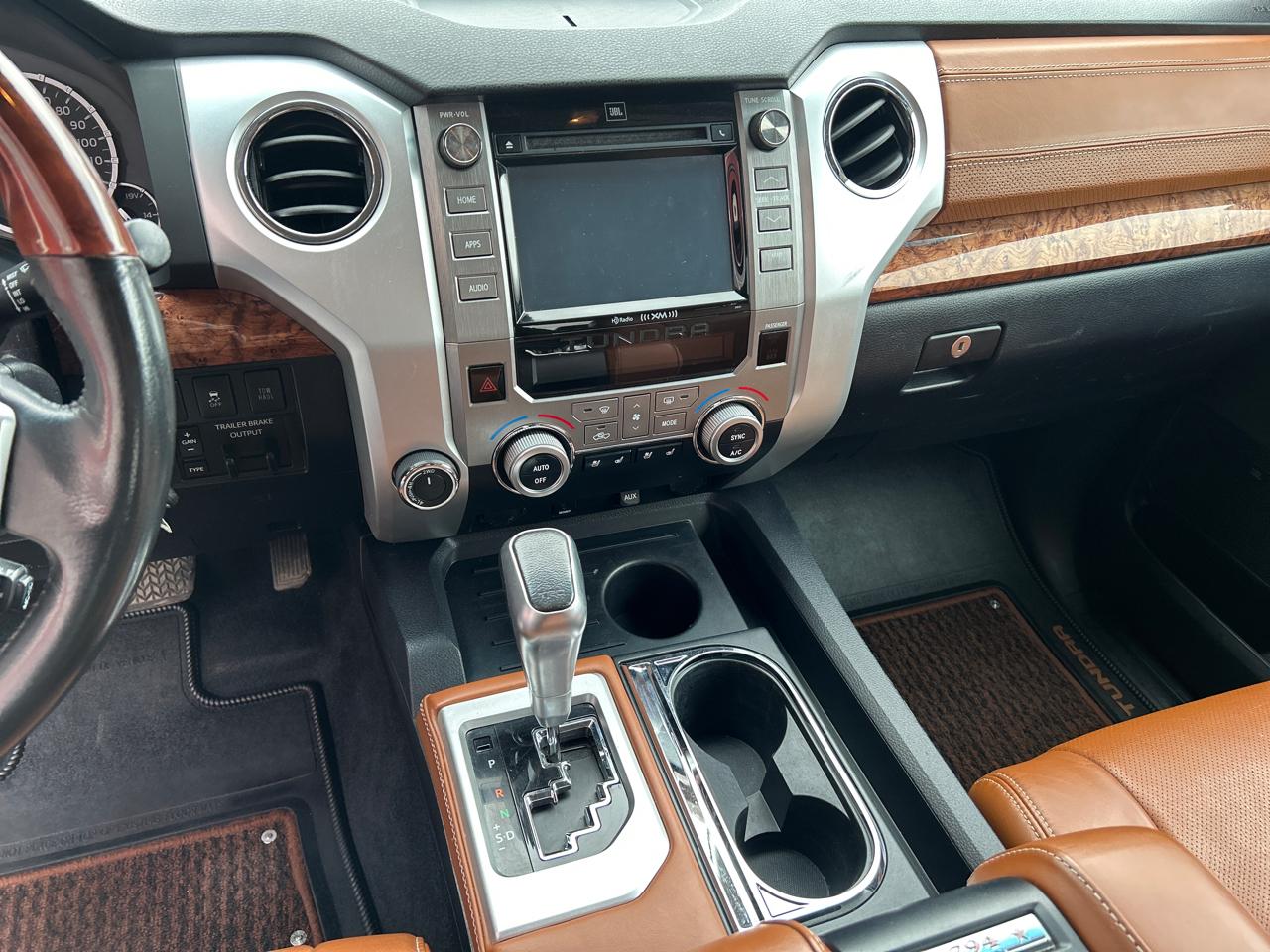 Toyota Tundra 4WD 1794 Edition CrewMax 5.5' Bed 5.7L (Natl) 2017