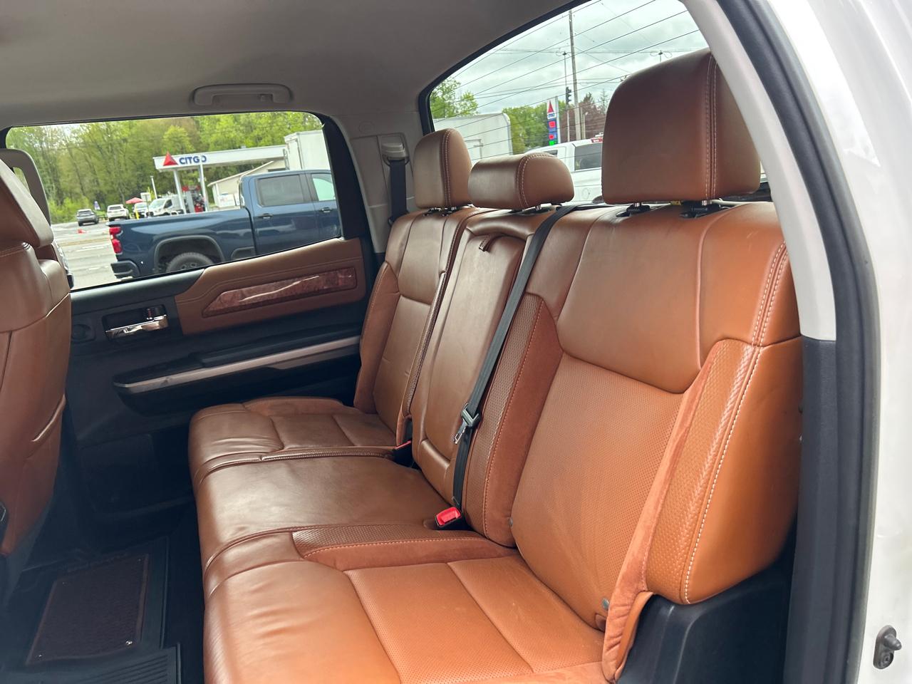 Toyota Tundra 4WD 1794 Edition CrewMax 5.5' Bed 5.7L (Natl) 2017