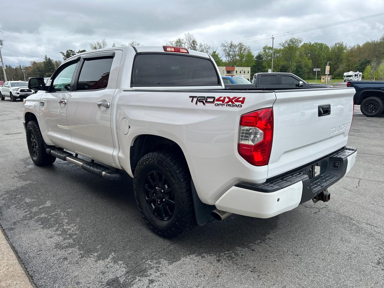 Toyota Tundra 4WD 1794 Edition CrewMax 5.5' Bed 5.7L (Natl) 2017