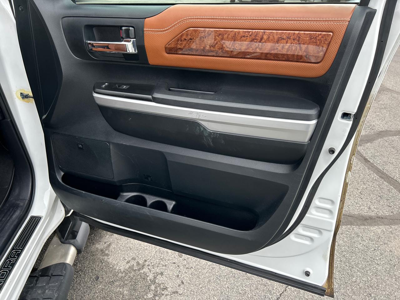 Toyota Tundra 4WD 1794 Edition CrewMax 5.5' Bed 5.7L (Natl) 2017