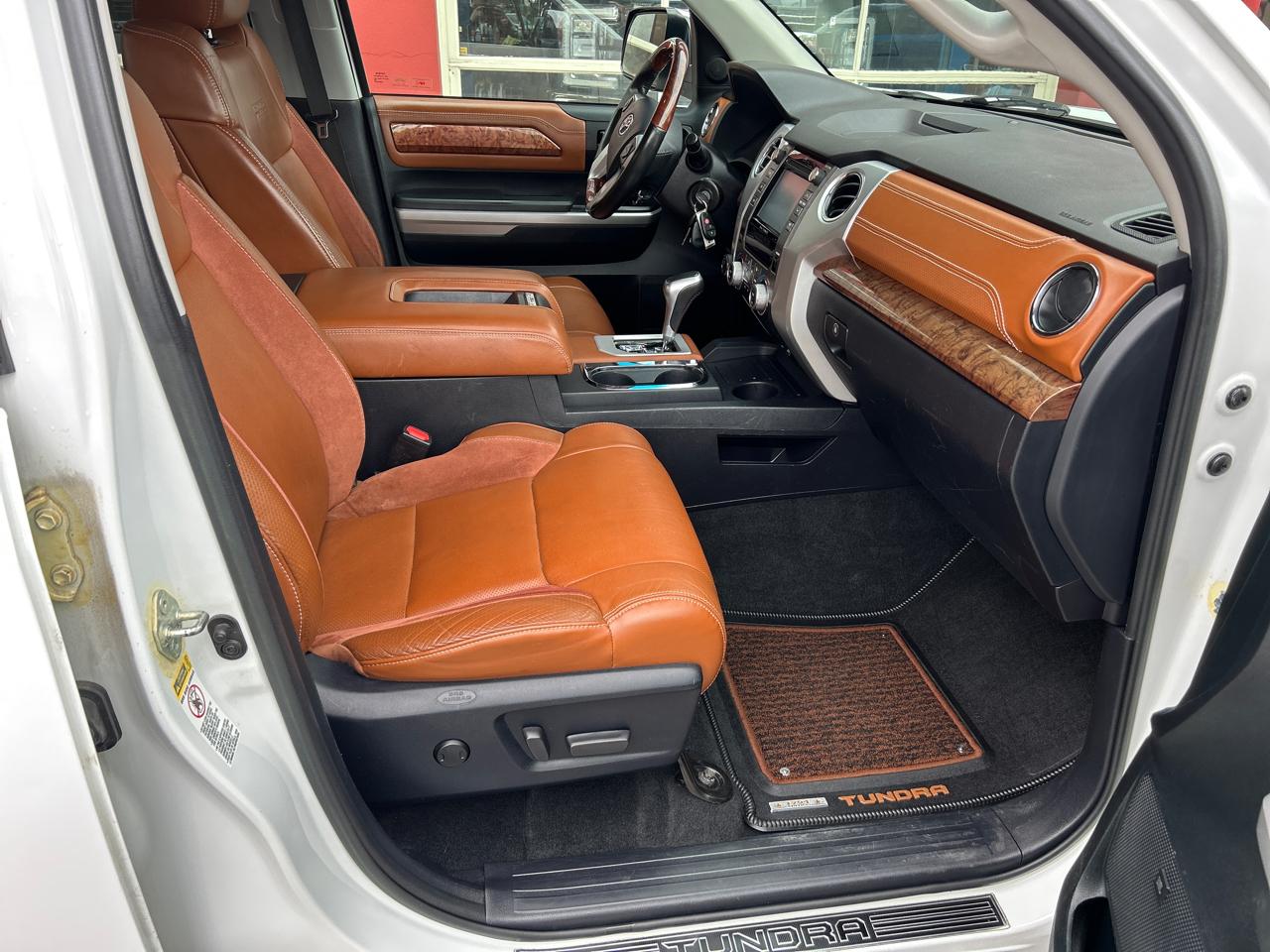 Toyota Tundra 4WD 1794 Edition CrewMax 5.5' Bed 5.7L (Natl) 2017