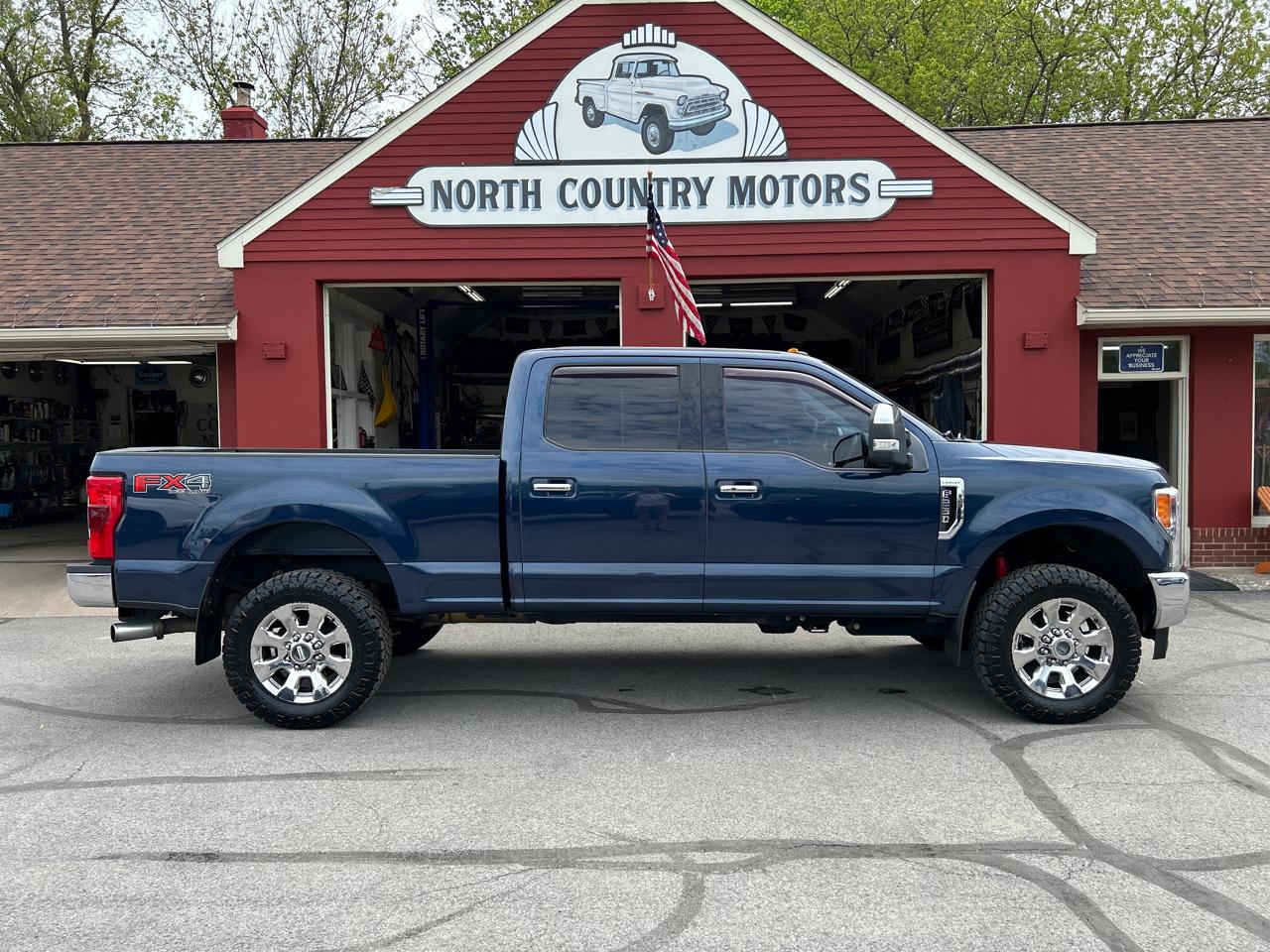 Ford Super Duty F-250 SRW Lariat 4WD Crew Cab 6.75' Box 2017