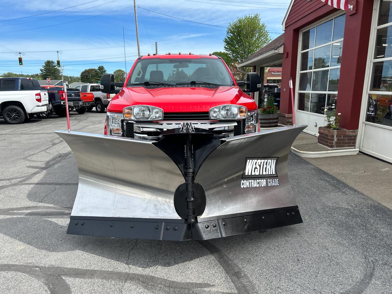 Ford Super Duty F-250 SRW XLT 4WD Reg Cab 8' Box 2019