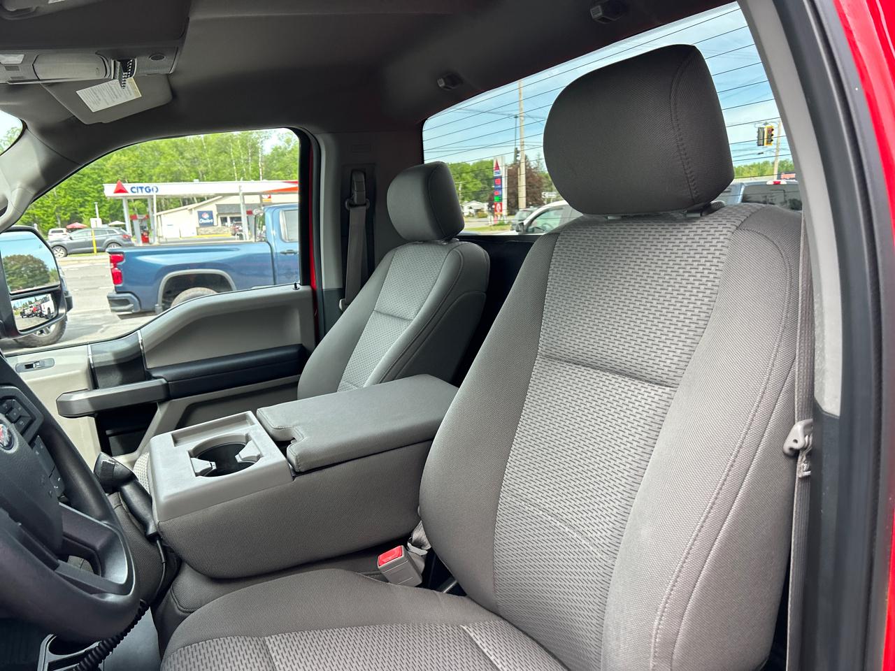 Ford Super Duty F-250 SRW XLT 4WD Reg Cab 8' Box 2019