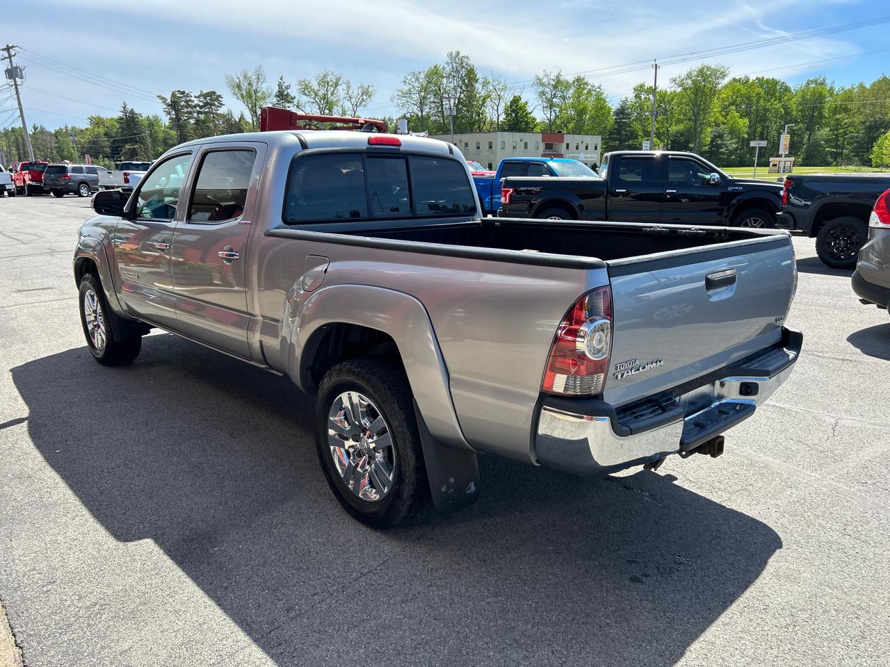Toyota Tacoma Limited Double Cab 4WD V6 2015