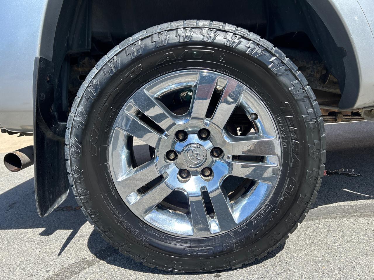 Toyota Tacoma Limited Double Cab 4WD V6 2015