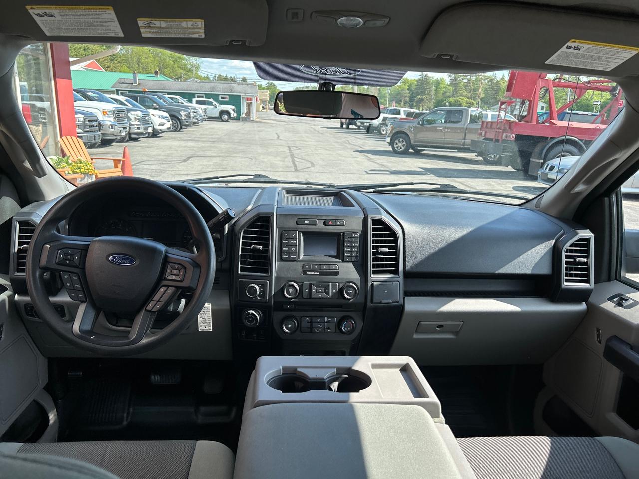 Ford F-150 4WD SuperCrew 139" XL 2016