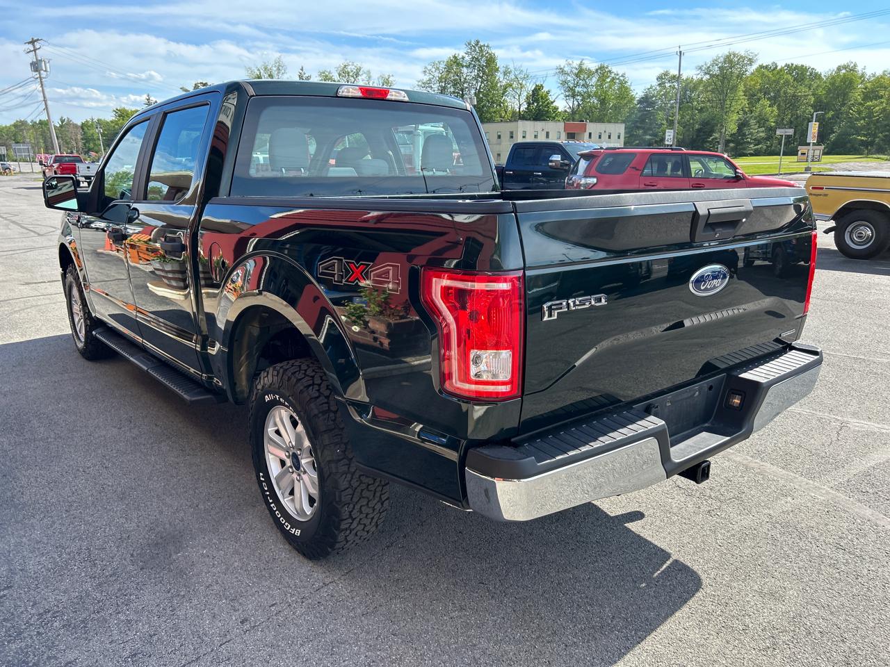 Ford F-150 4WD SuperCrew 139" XL 2016
