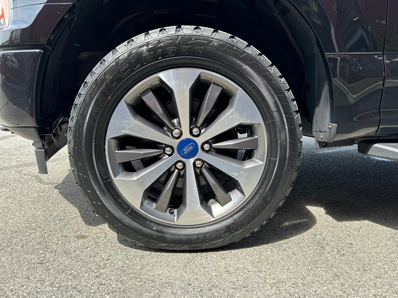 Ford F-150 4WD SuperCrew 145" STX 2019