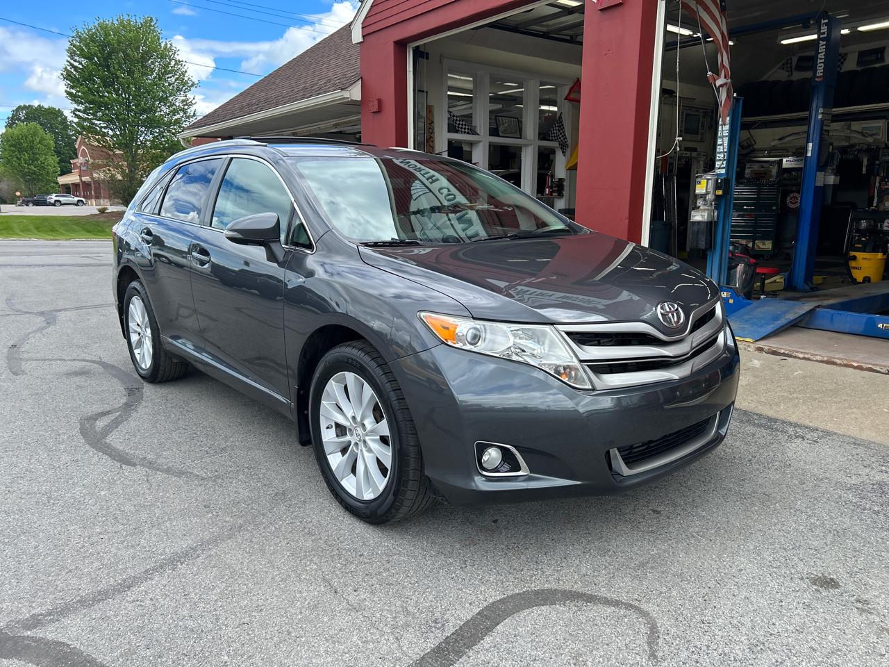 Toyota Venza 4dr Wgn I4 AWD XLE (Natl) 2013