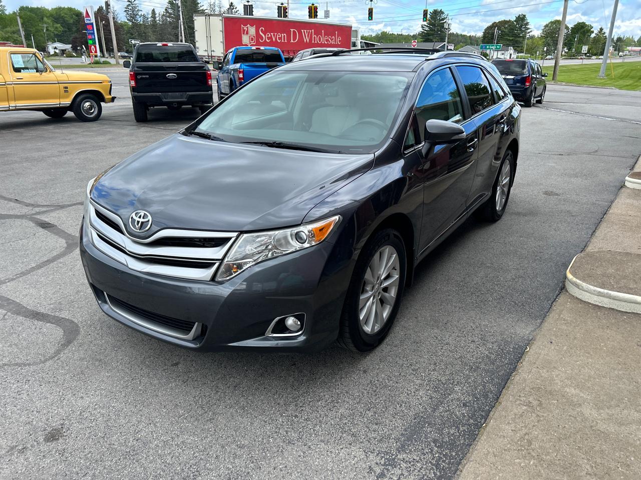 Toyota Venza 4dr Wgn I4 AWD XLE (Natl) 2013