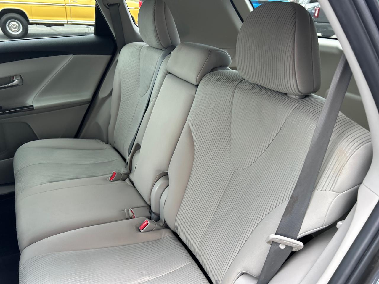 Toyota Venza 4dr Wgn I4 AWD XLE (Natl) 2013