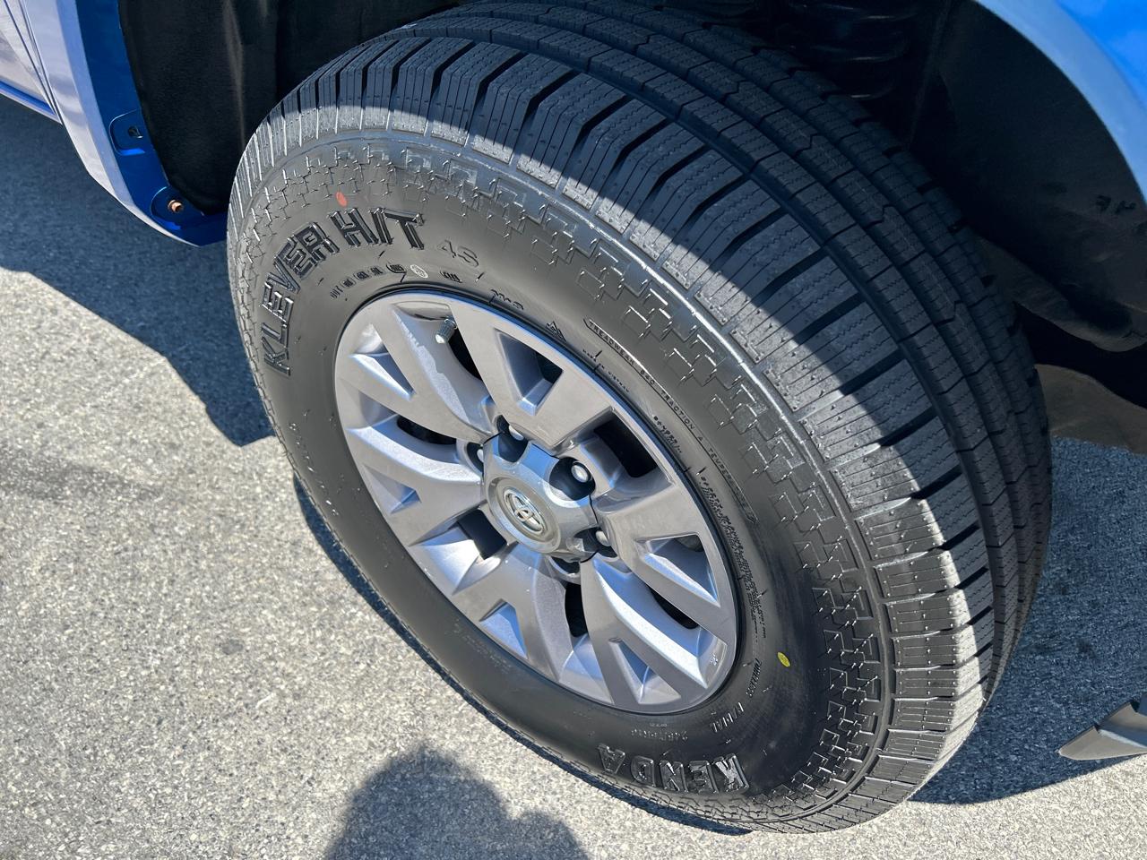Toyota Tacoma 4WD Double Cab V6 AT (Natl) 2018
