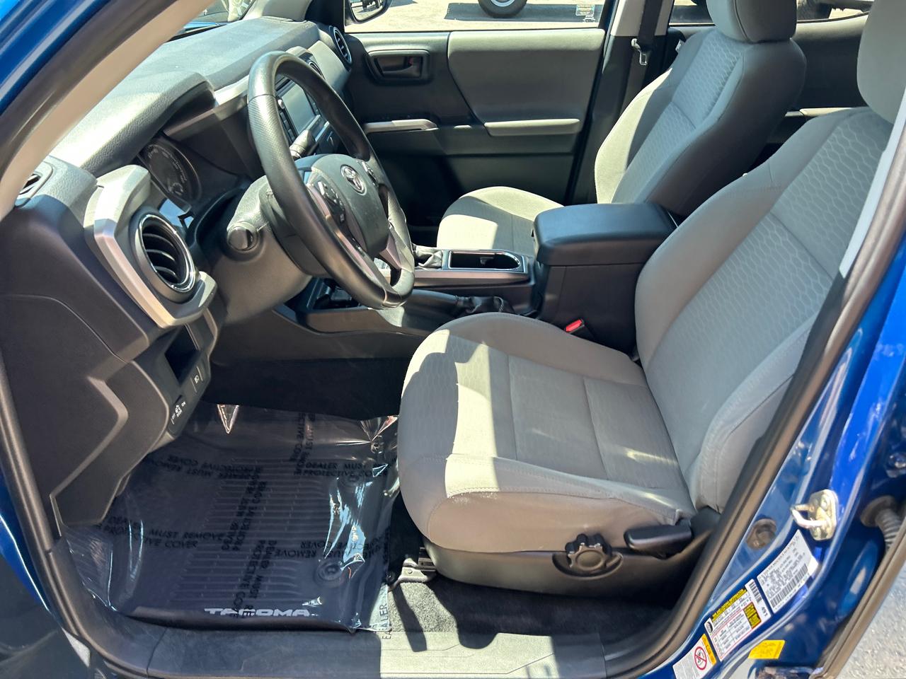 Toyota Tacoma 4WD Double Cab V6 AT (Natl) 2018