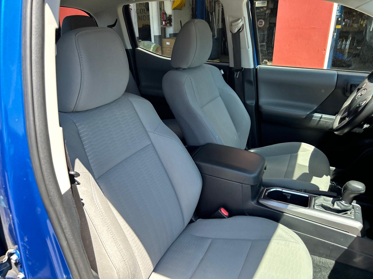 Toyota Tacoma 4WD Double Cab V6 AT (Natl) 2018