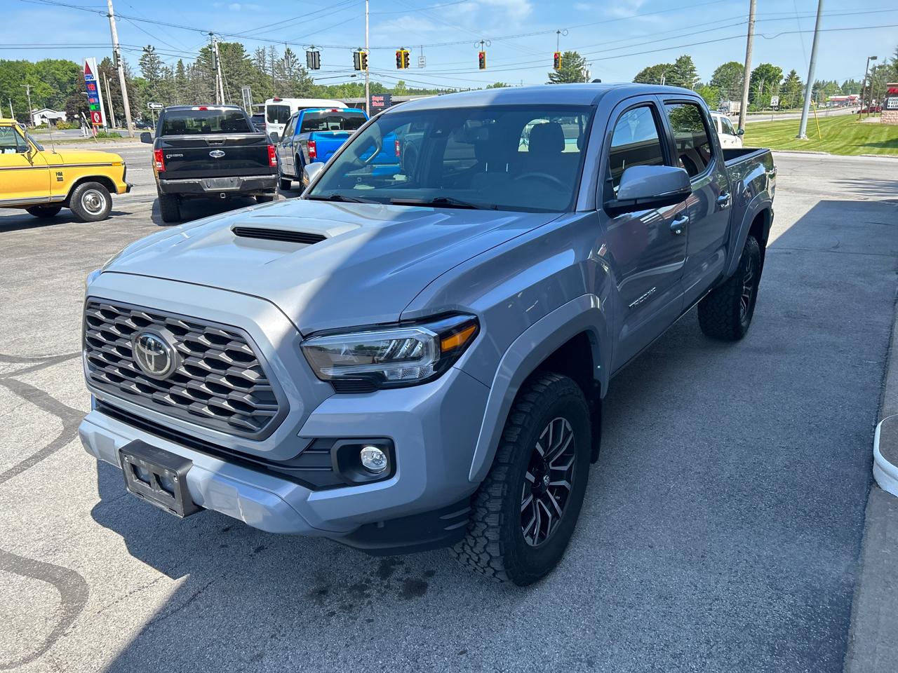 Toyota Tacoma 4WD TRD Sport Double Cab 5' Bed V6 AT (Natl) 2020