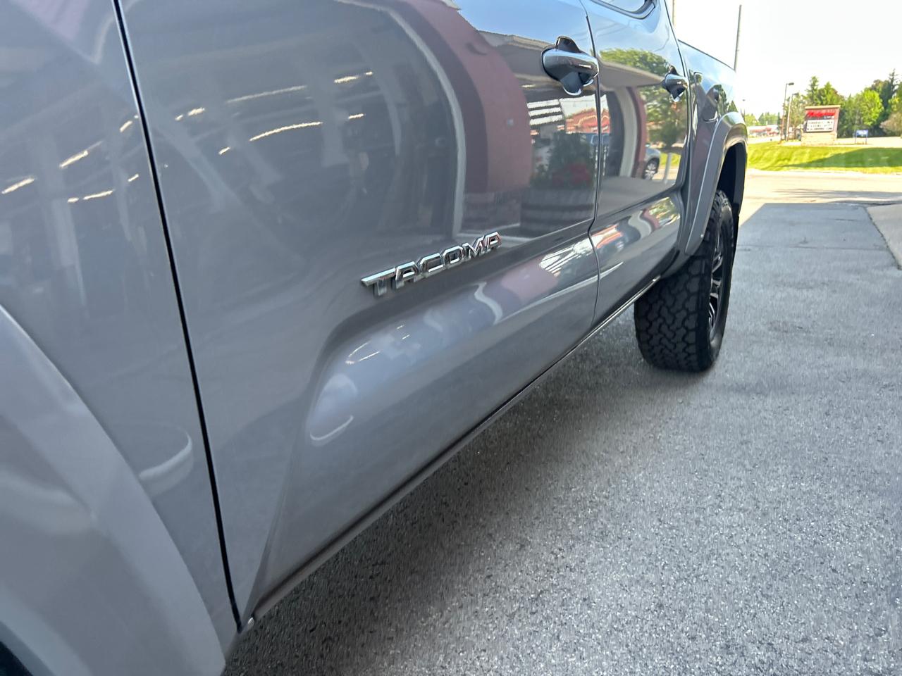 Toyota Tacoma 4WD TRD Sport Double Cab 5' Bed V6 AT (Natl) 2020
