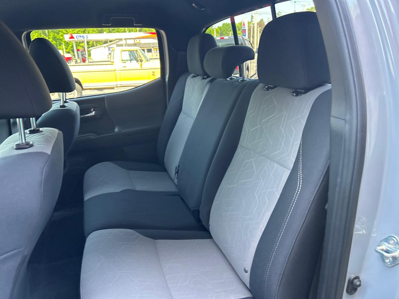 Toyota Tacoma 4WD TRD Sport Double Cab 5' Bed V6 AT (Natl) 2020