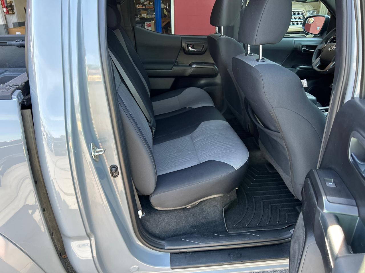 Toyota Tacoma 4WD TRD Sport Double Cab 5' Bed V6 AT (Natl) 2020