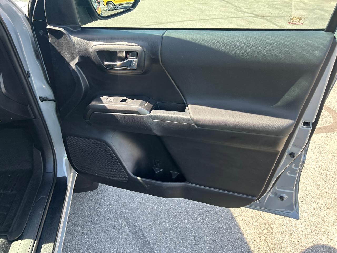 Toyota Tacoma 4WD TRD Sport Double Cab 5' Bed V6 AT (Natl) 2020