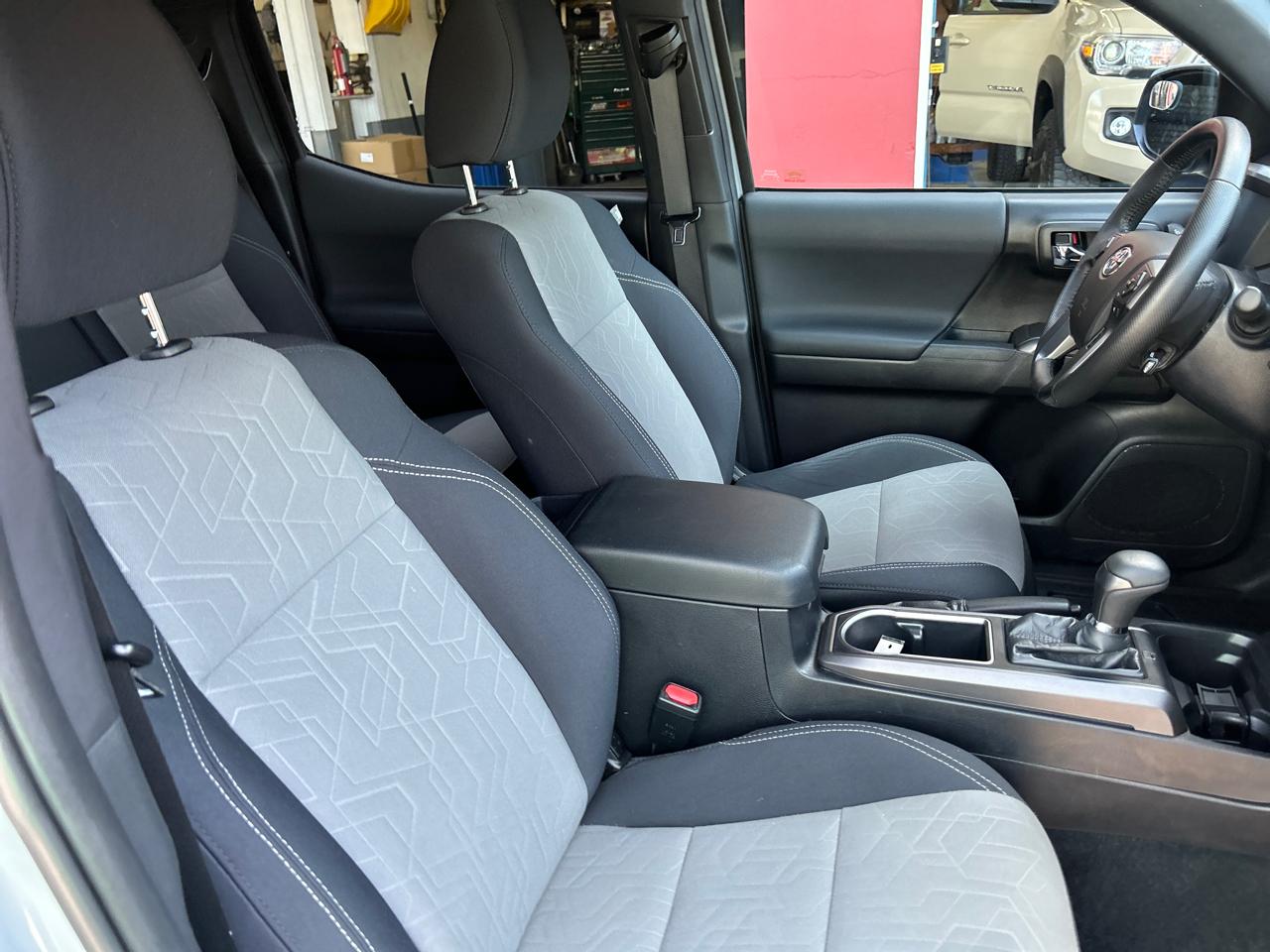 Toyota Tacoma 4WD TRD Sport Double Cab 5' Bed V6 AT (Natl) 2020