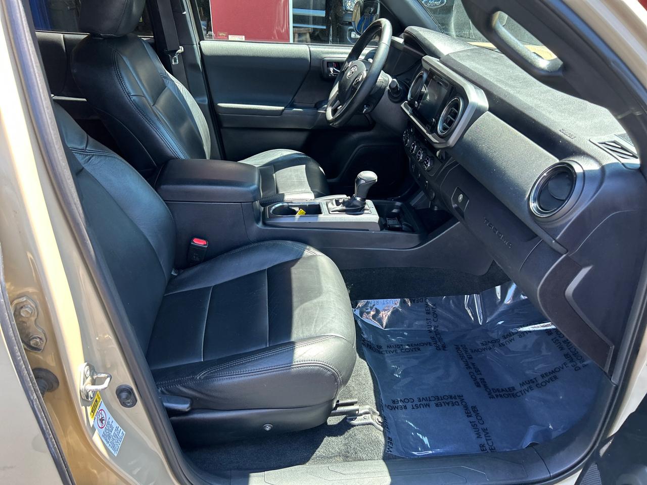 Toyota Tacoma 4WD Double Cab V6 AT TRD Off Road (Natl) 2017