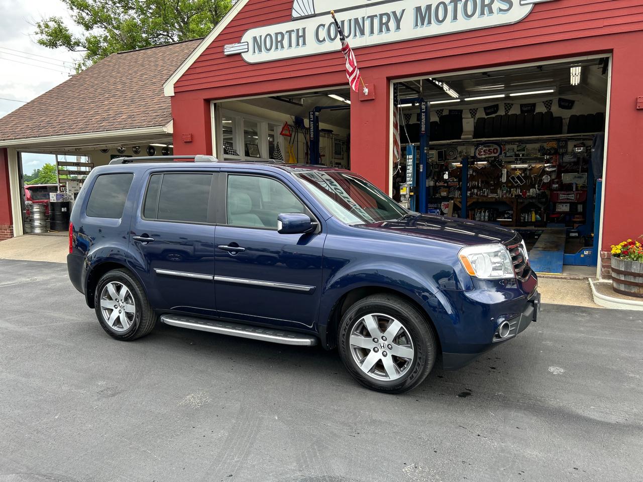 Honda Pilot AWD 4dr Touring w/RES & Navi 2013
