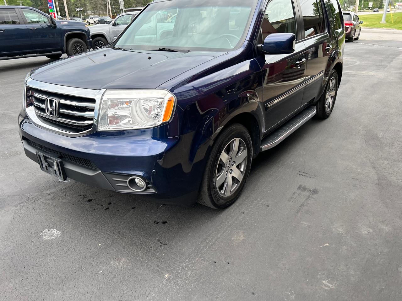 Honda Pilot AWD 4dr Touring w/RES & Navi 2013