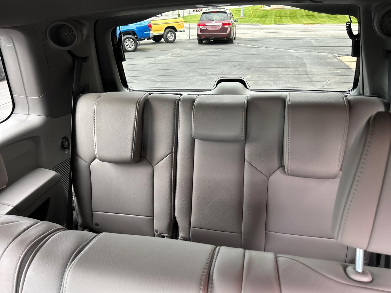 Honda Pilot AWD 4dr Touring w/RES & Navi 2013