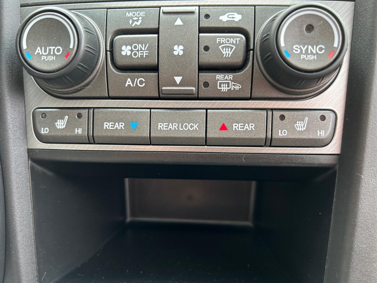 Honda Pilot AWD 4dr Touring w/RES & Navi 2013
