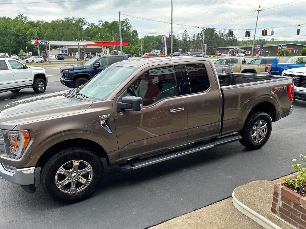 Ford F-150 4WD SuperCab 145" FX4 2021
