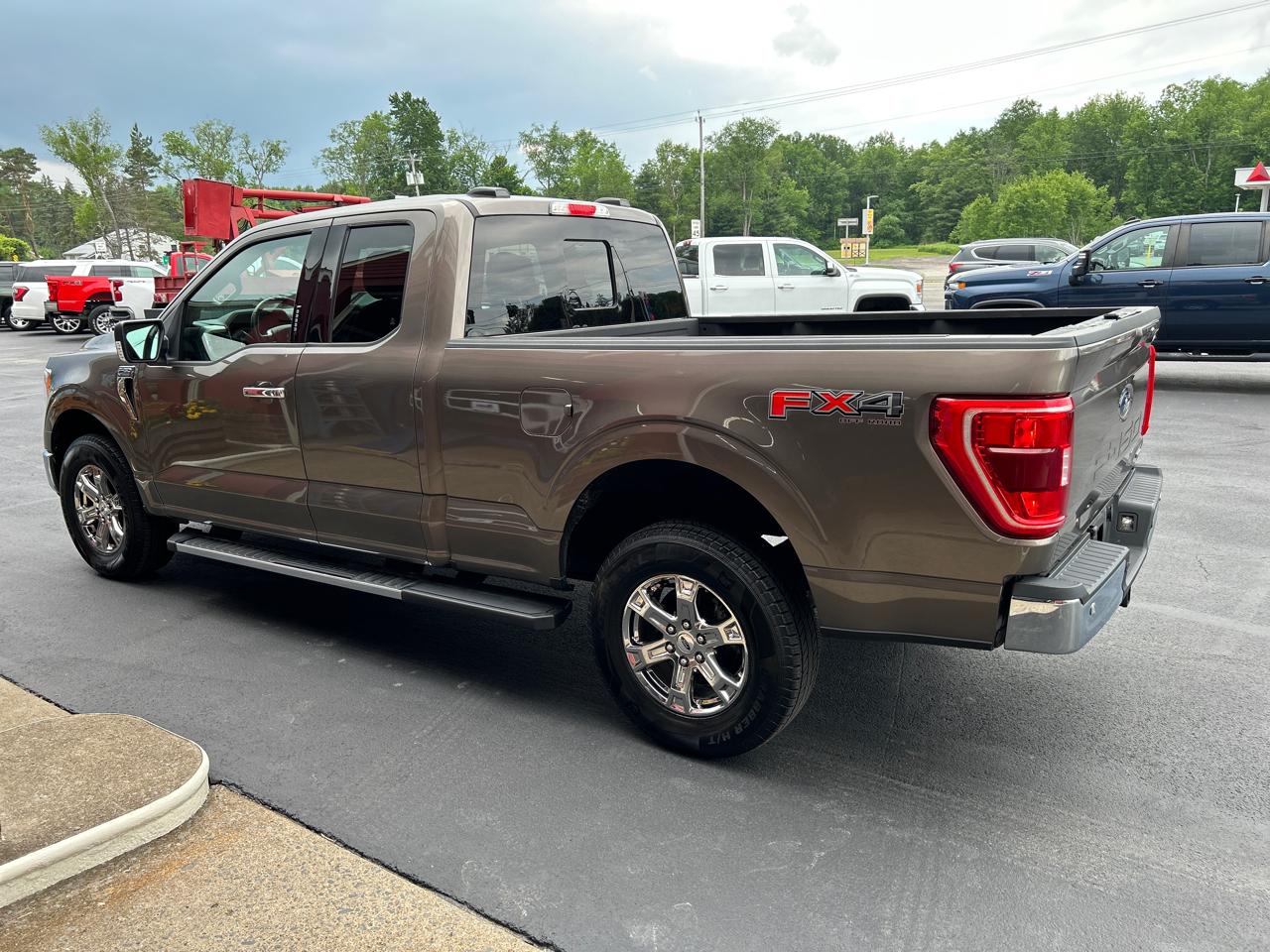 Ford F-150 4WD SuperCab 145" FX4 2021