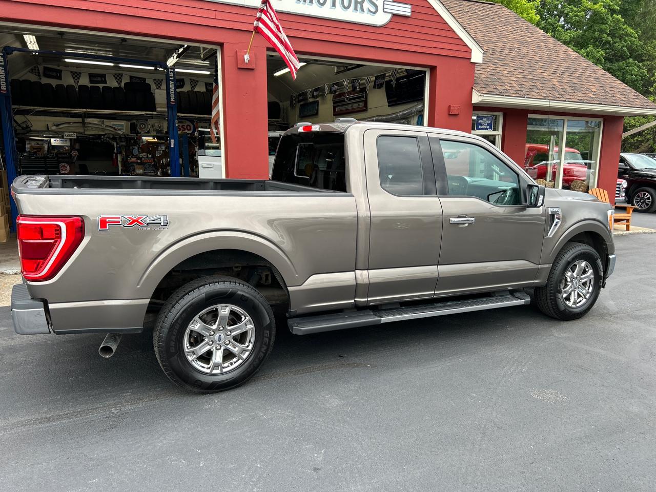 Ford F-150 4WD SuperCab 145" FX4 2021