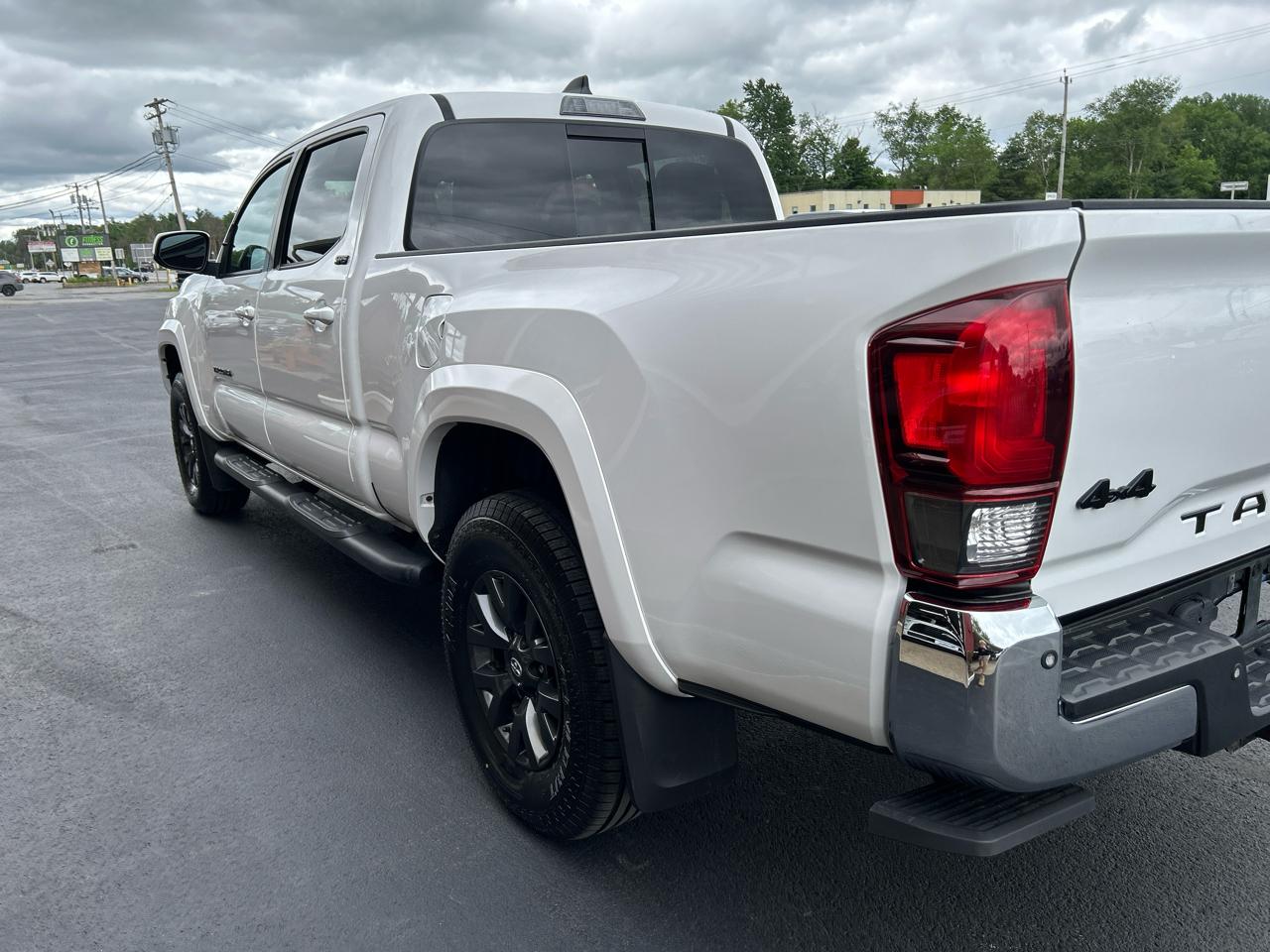 Toyota Tacoma 4WD SR5 Double Cab 6' Bed V6 AT (Natl) 2020